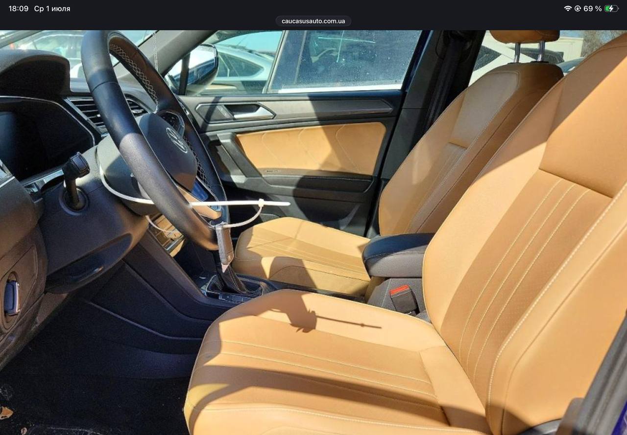 Купити карта водительской двери Volkswagen Tiguan 2022 р. 