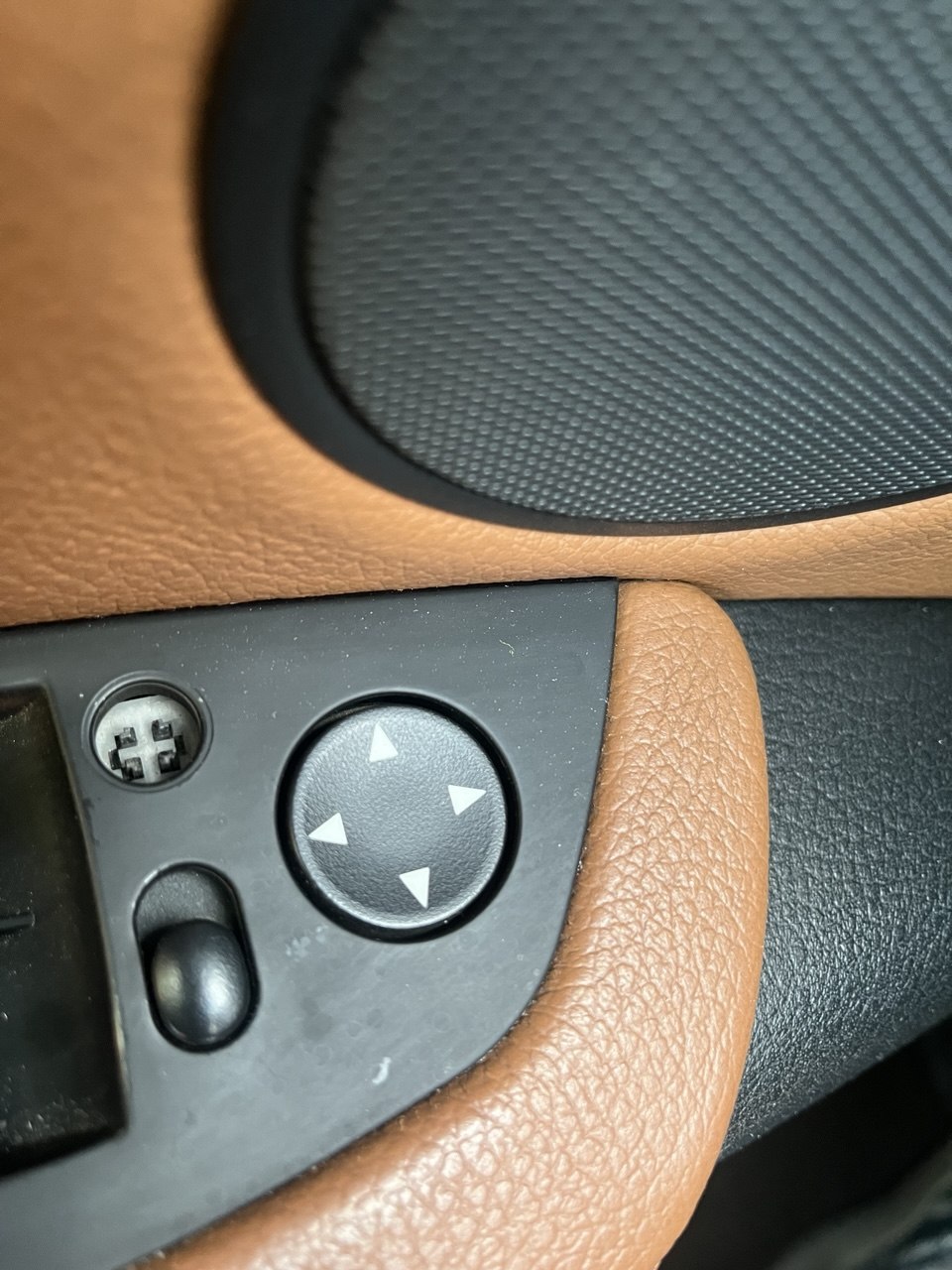 Купити кнопка складання дзеркал BMW X5 M 