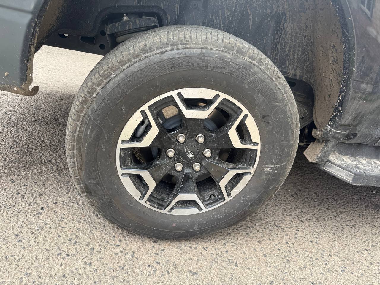 Купити колесо Ford 