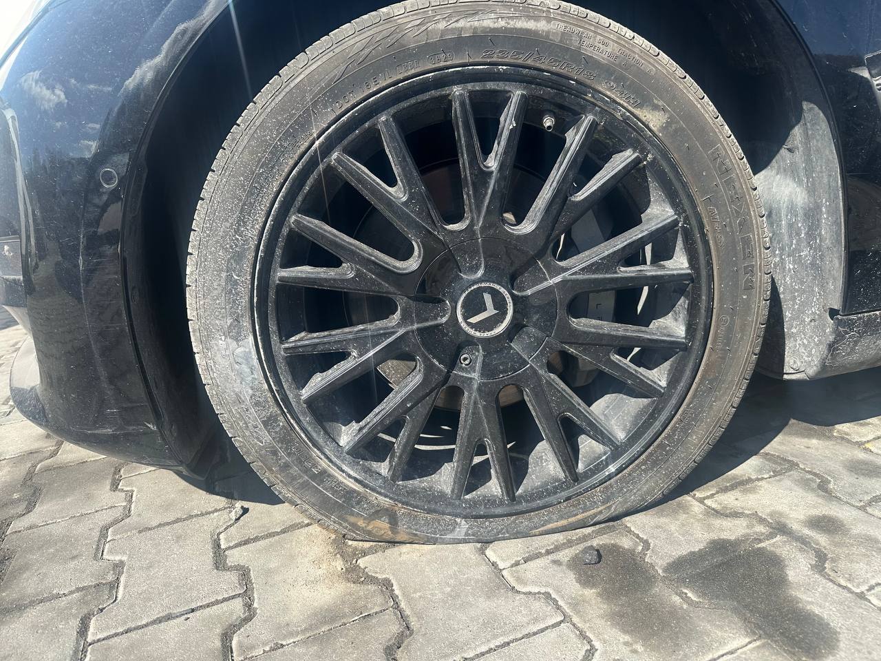 Купити колесо Tesla 