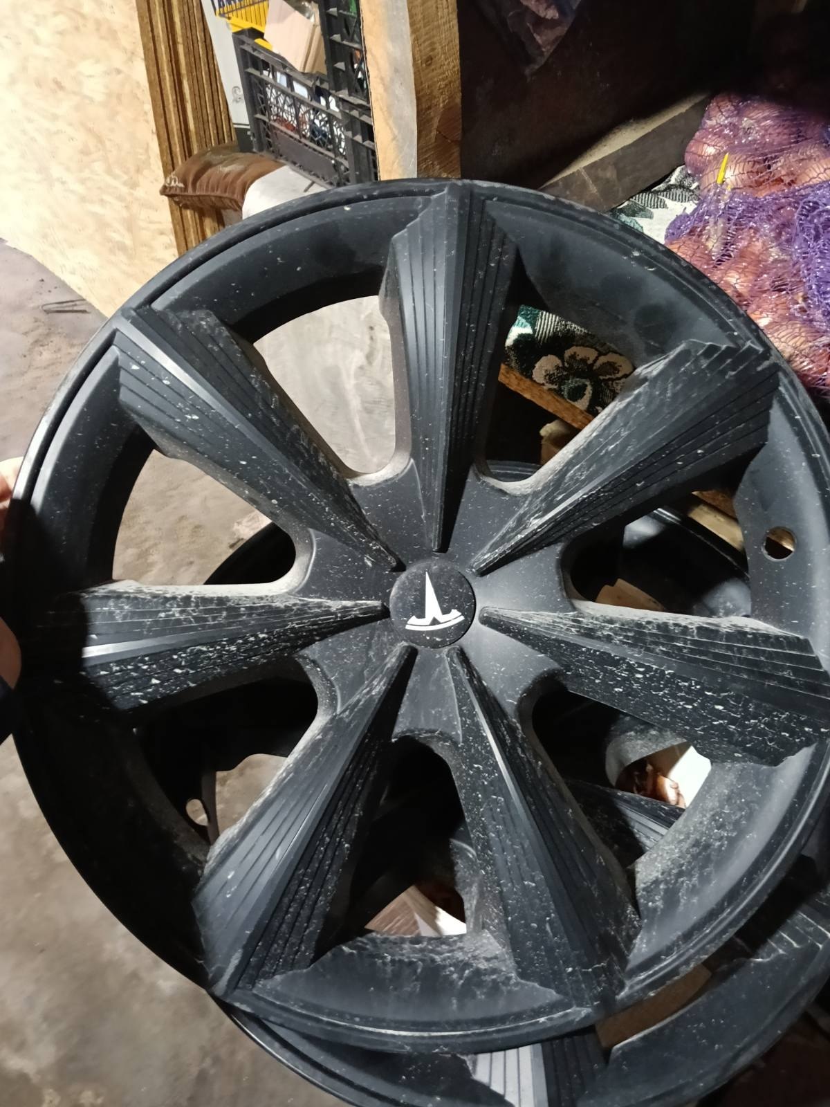 Купити колпак tesla y r19 Tesla Model Y 