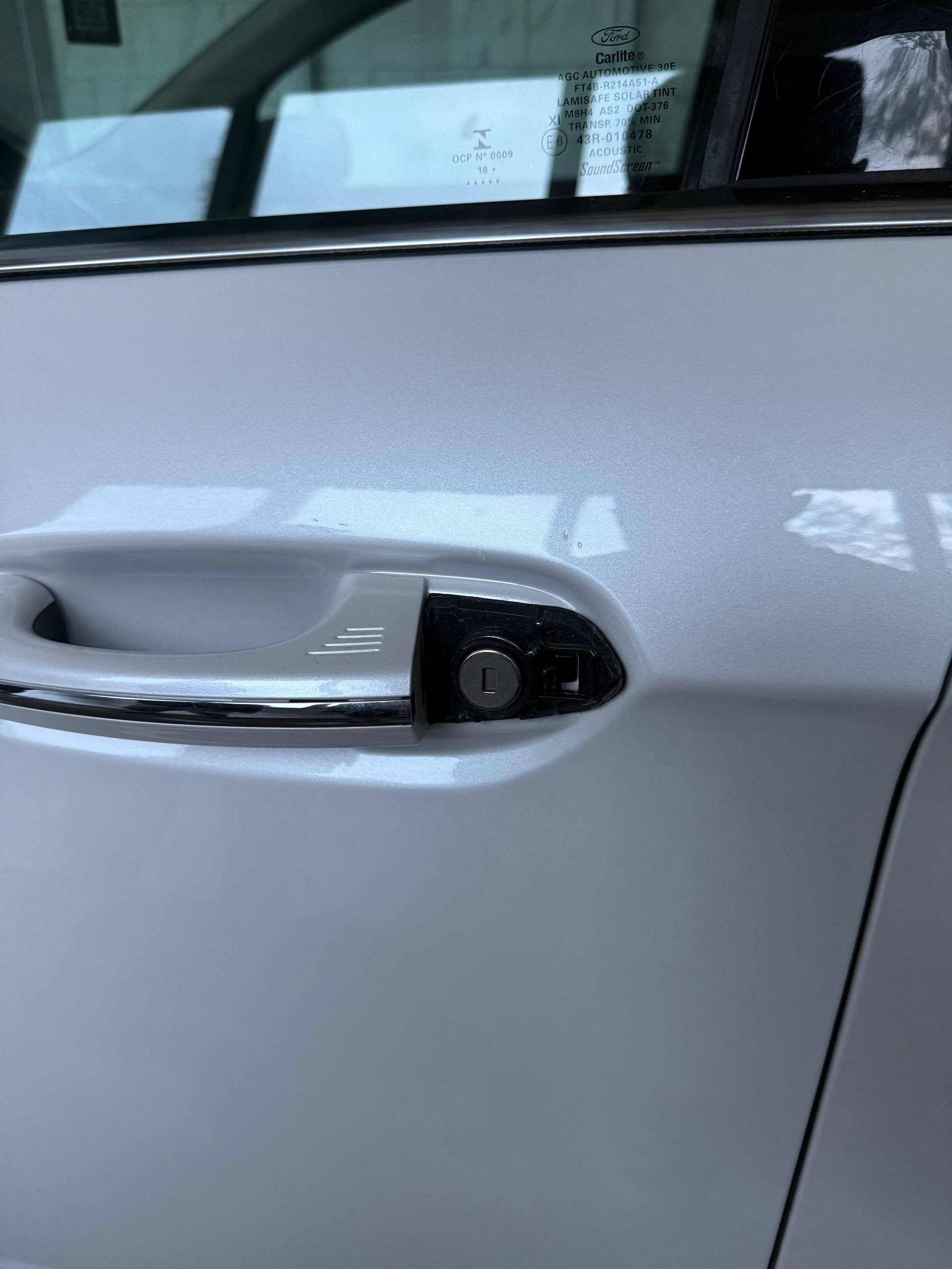 Купити ковпачок лічинки Ford Edge 