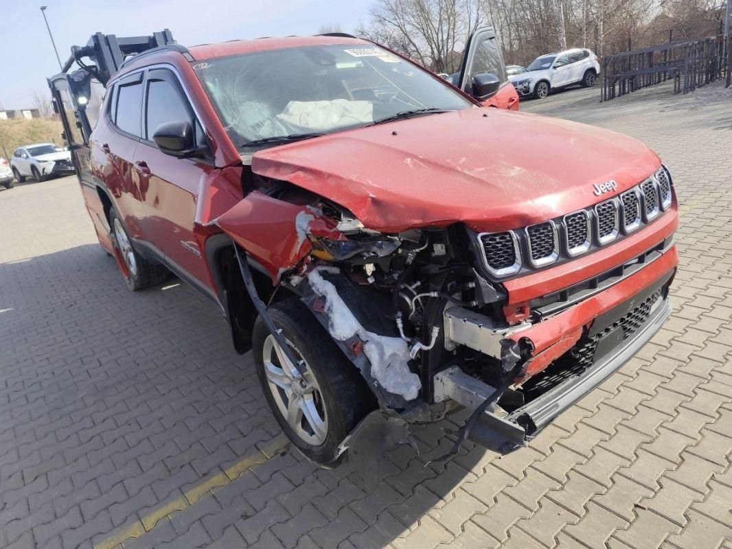 Купити крила праве Jeep Compass 2023 р. 