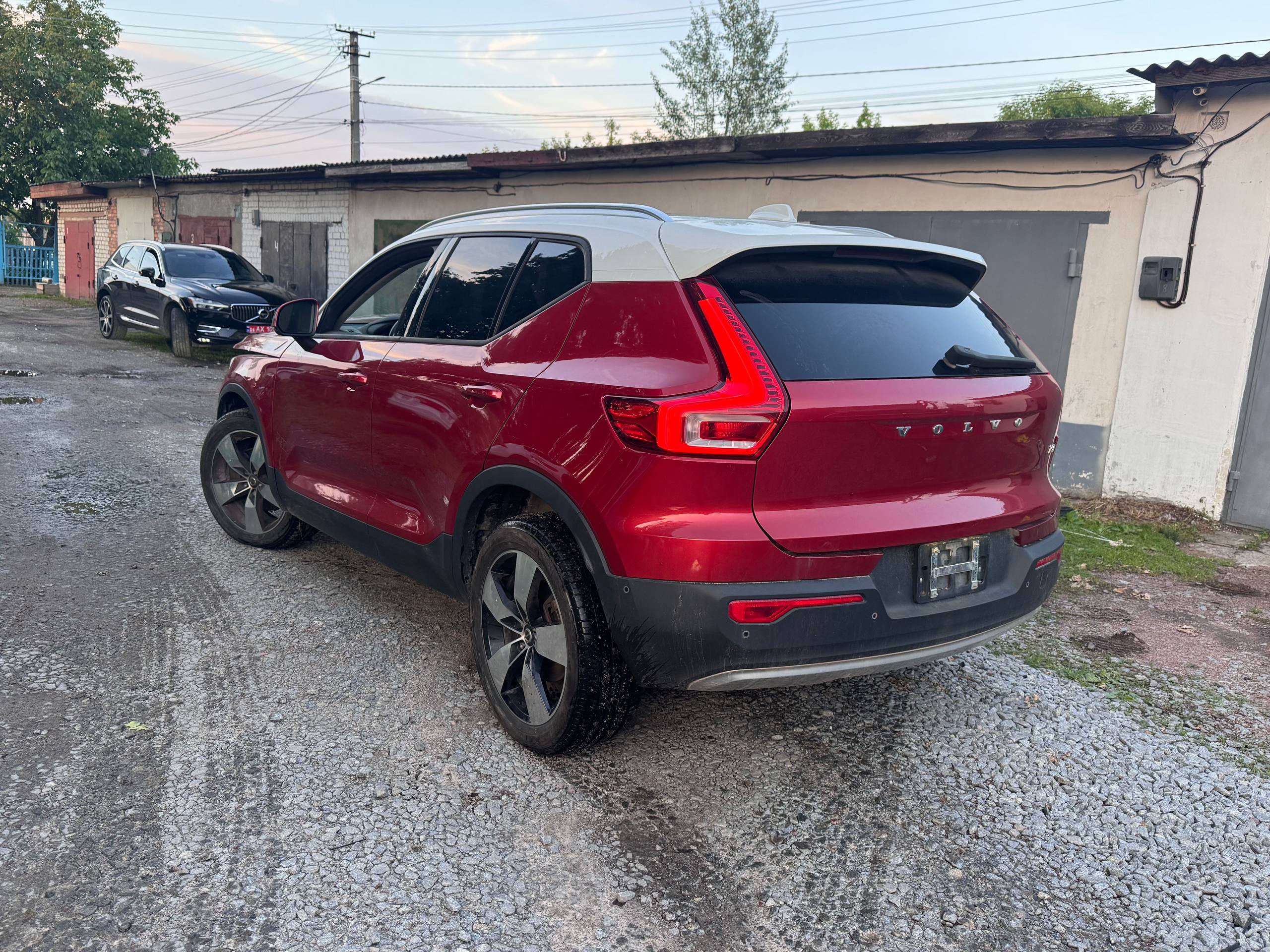крила правого Volvo XC40