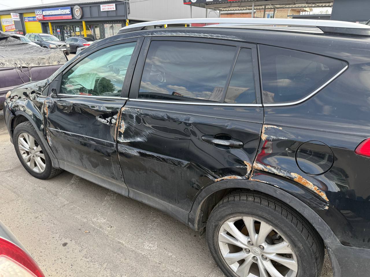 Купити крила Toyota 