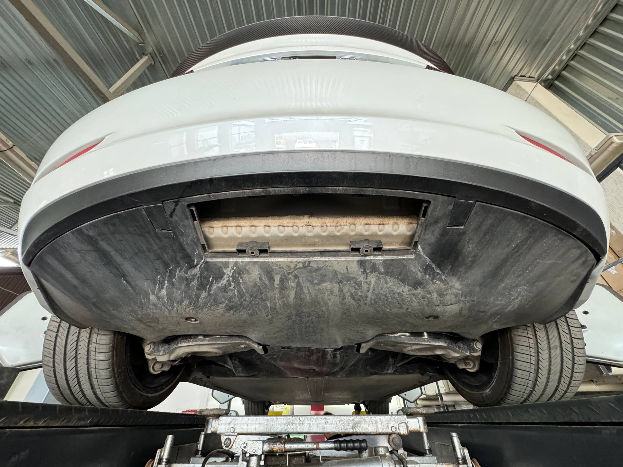 Купити кріплення BMW M3 2022 р. 