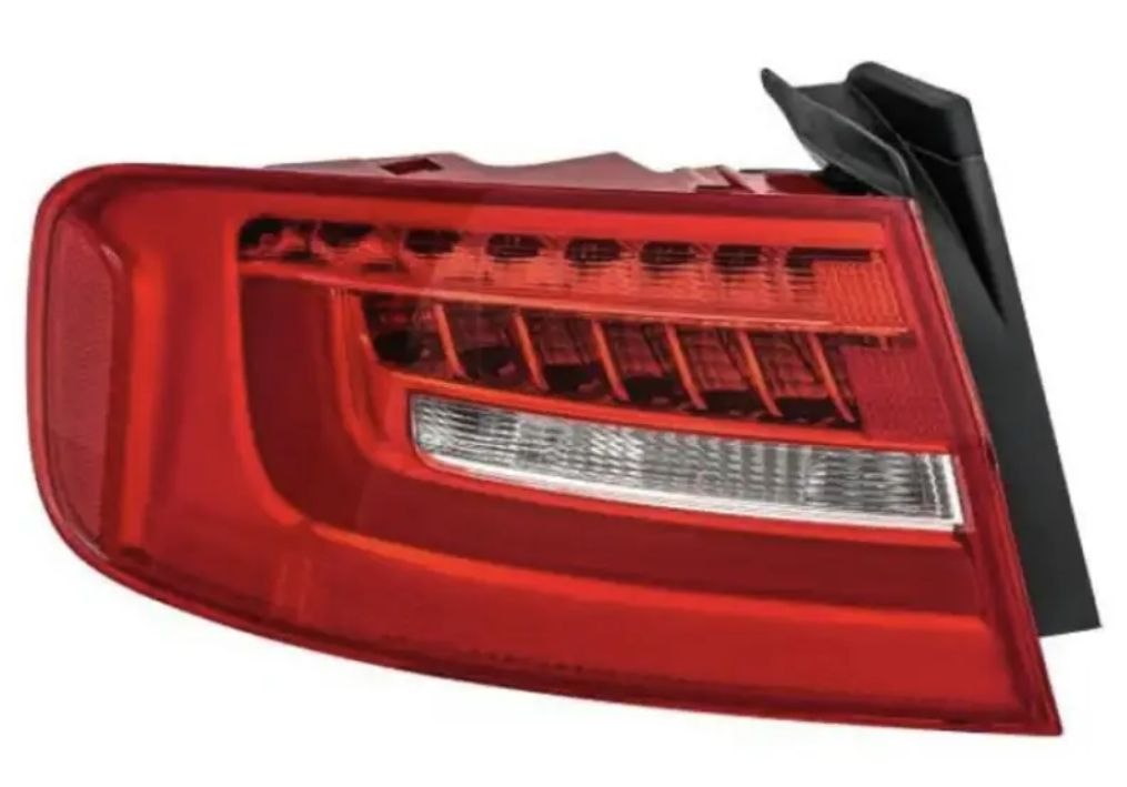 Купити ліхтар задній лівий Audi 