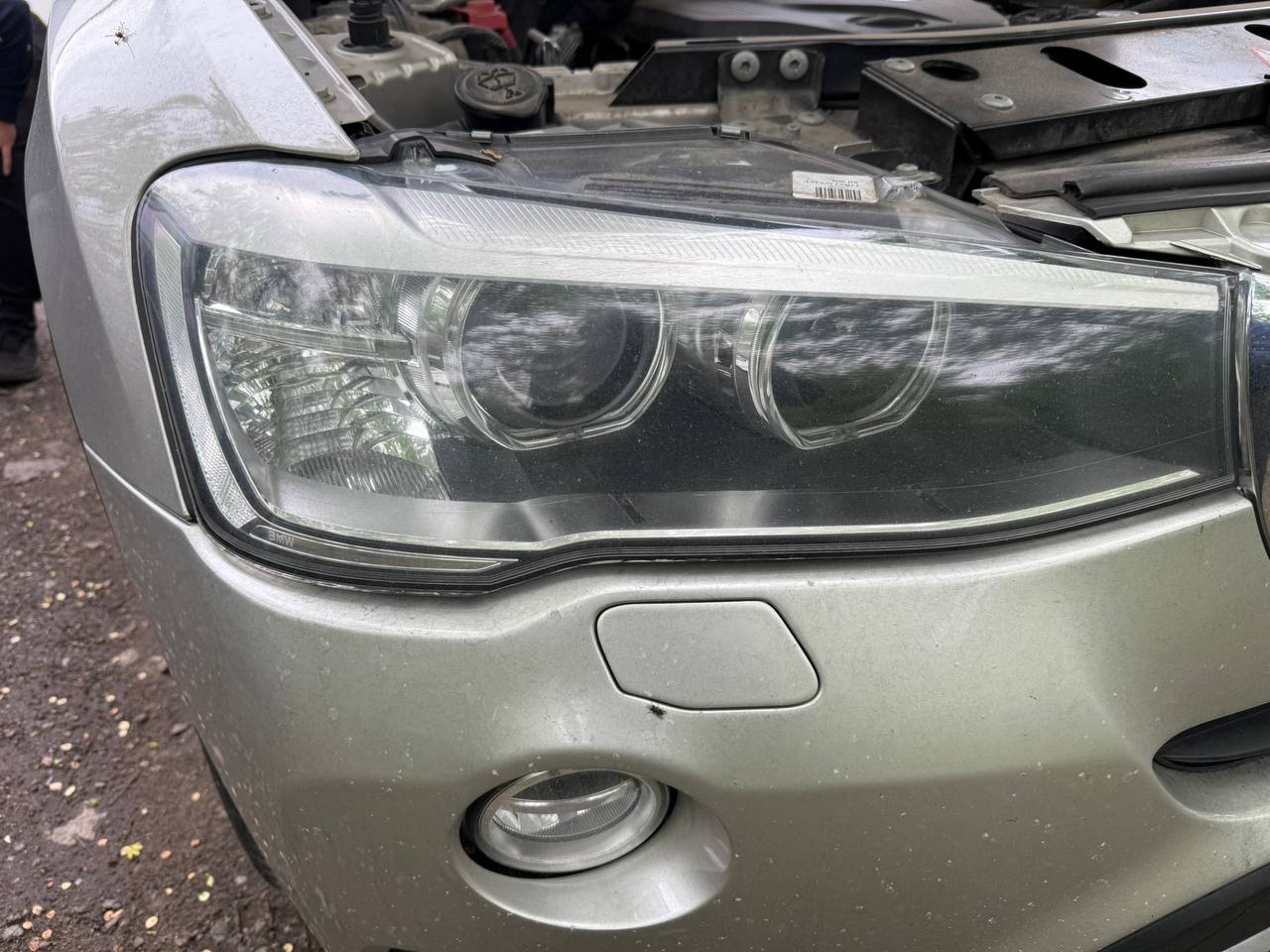 Купити ліва фара BMW X2 