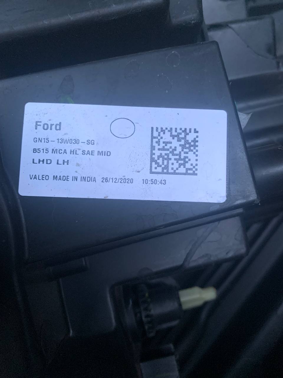 Купити ліва фара Ford EcoSport 