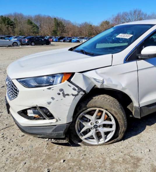 Купити ліве крило Ford Edge 2022 р. 