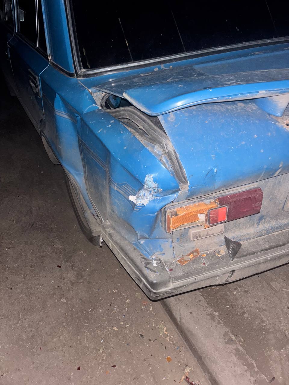 Купити лівe зад крило ВАЗ (Lada) 2101 