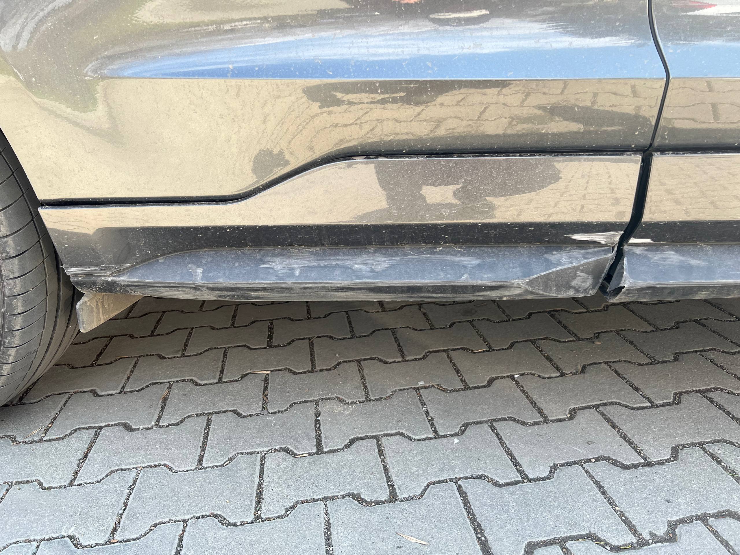 Купити лівий поріг Ford Edge J7 