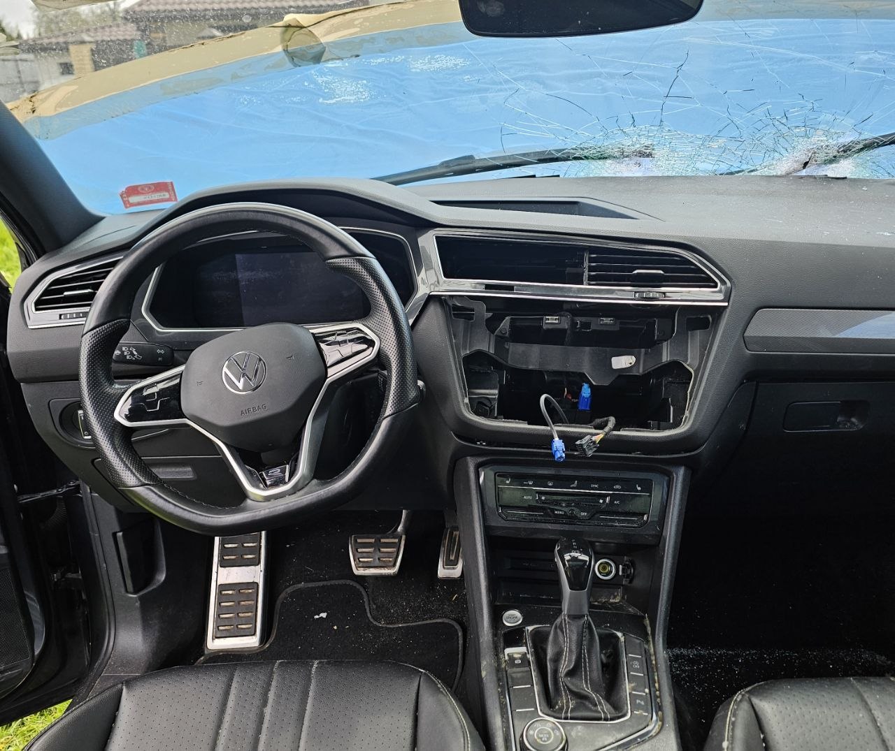 Купити магнітола Volkswagen Tiguan 2022 р. 