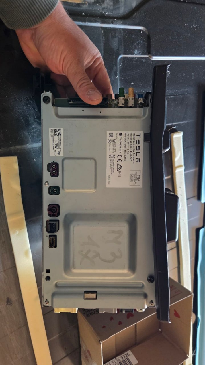 Купити MCU Model 3 LR DM intel Tesla Model 3 