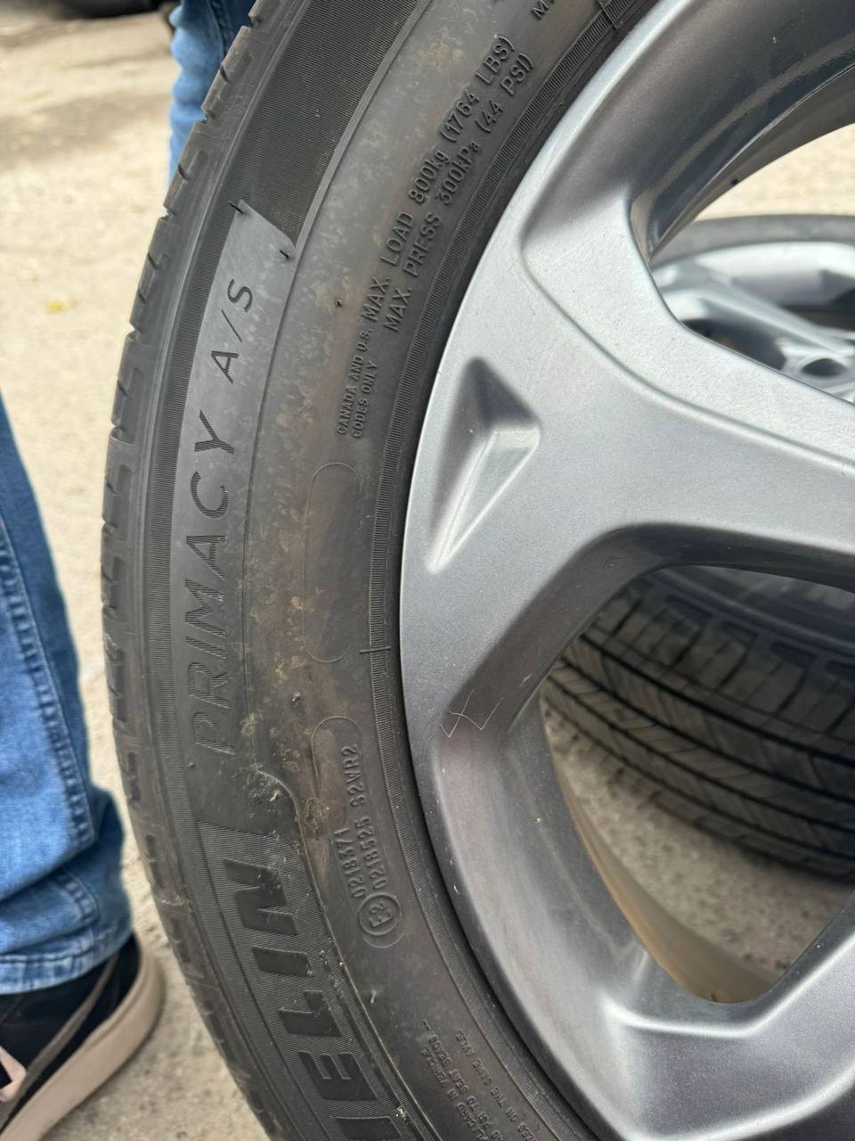 Купити Michelin Primacy A/S 18R - 225/60 Ford Escape 