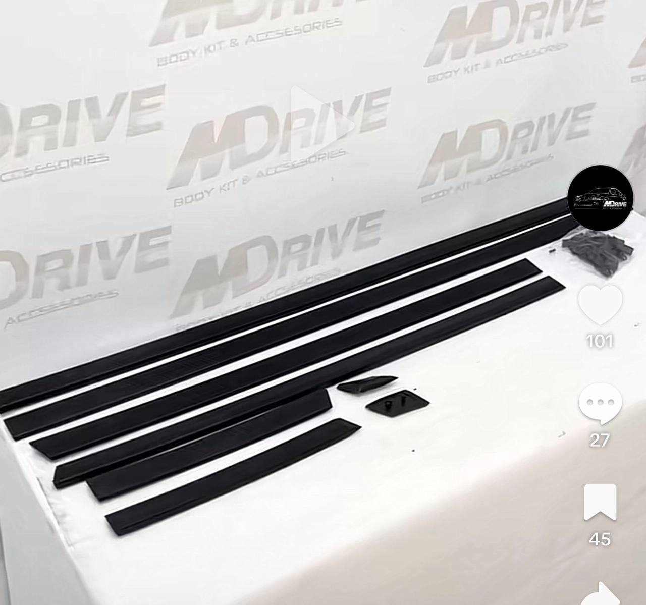 Купити молдінги дверей BMW M5 