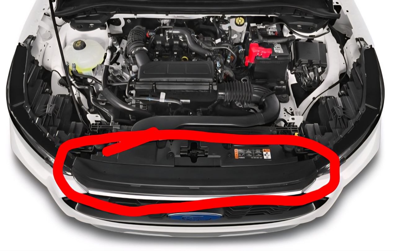 Купити накладка Ford Escape 2023 р. 