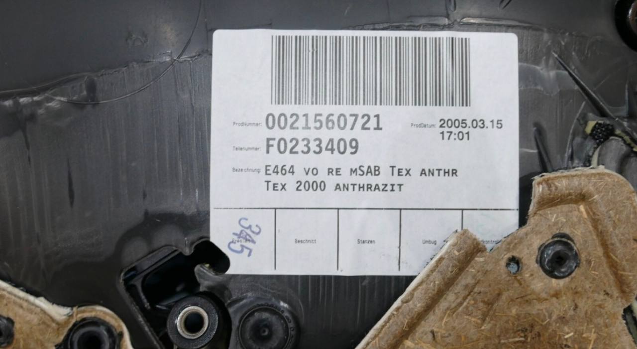 Купити передня права карта BMW M3 