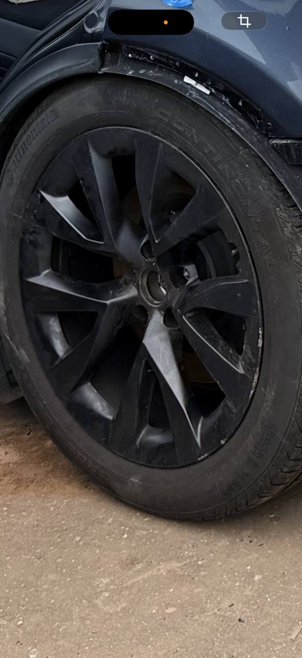 Купити передній диск з шиною Tesla Model X 21+ 265/45 R20 