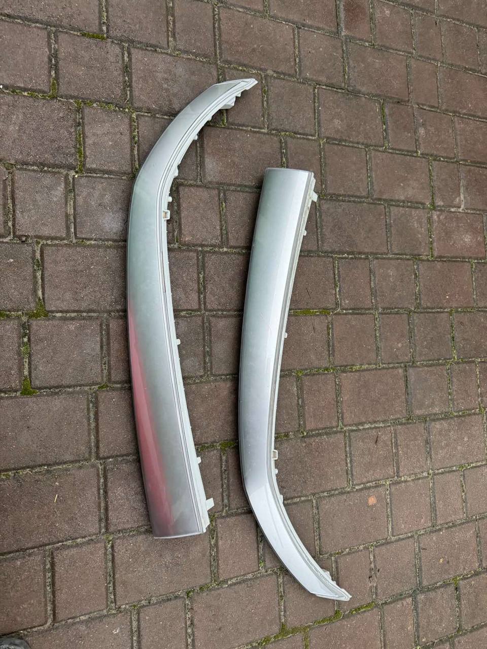 Купити правий Hyundai 