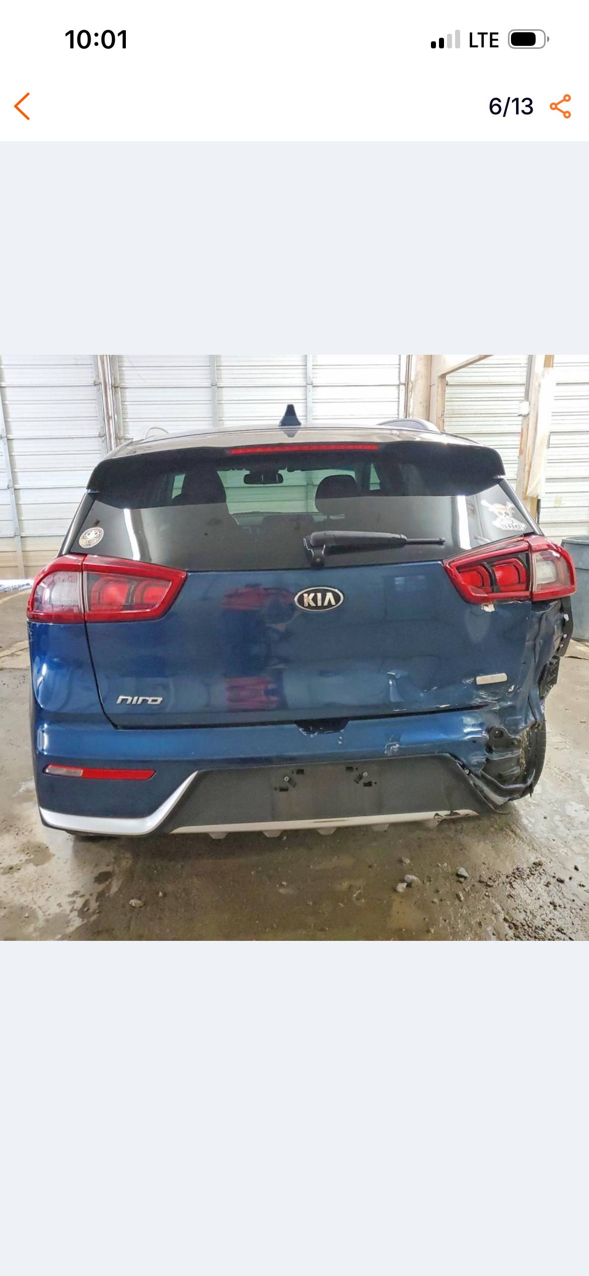 Купити правий ліхтар Kia Niro 
