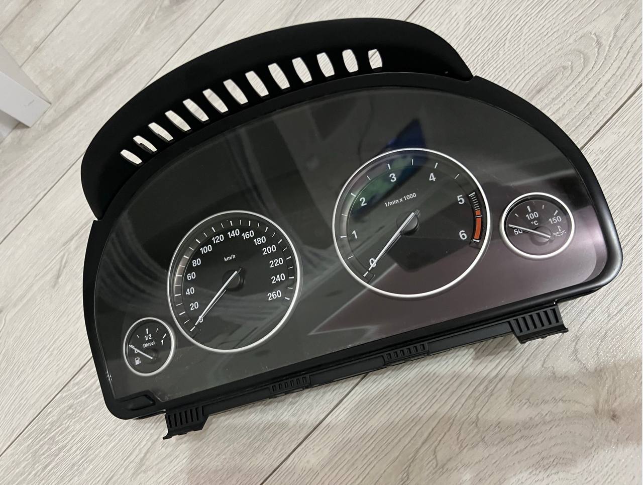 Купити приборки BMW X5 