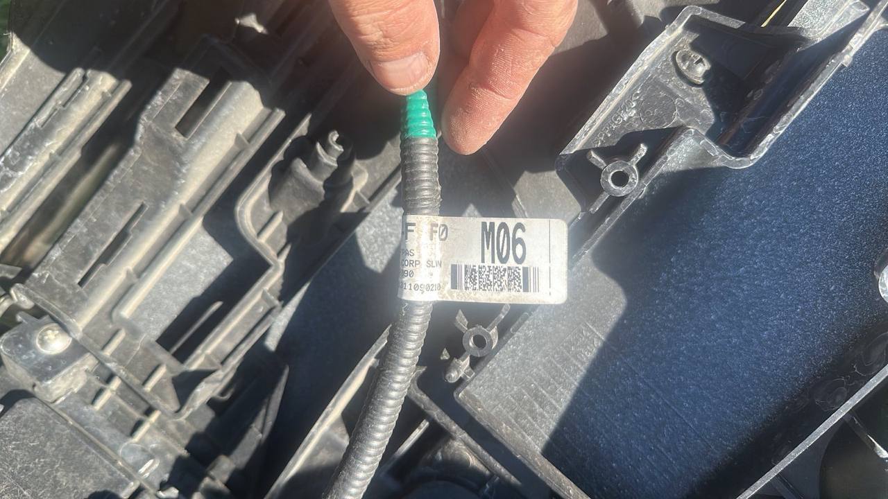 Купити проводка в бампер Kia 
