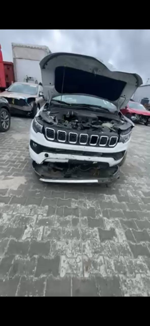 Купити радіатор охолодження Jeep Compass 2023 р. 