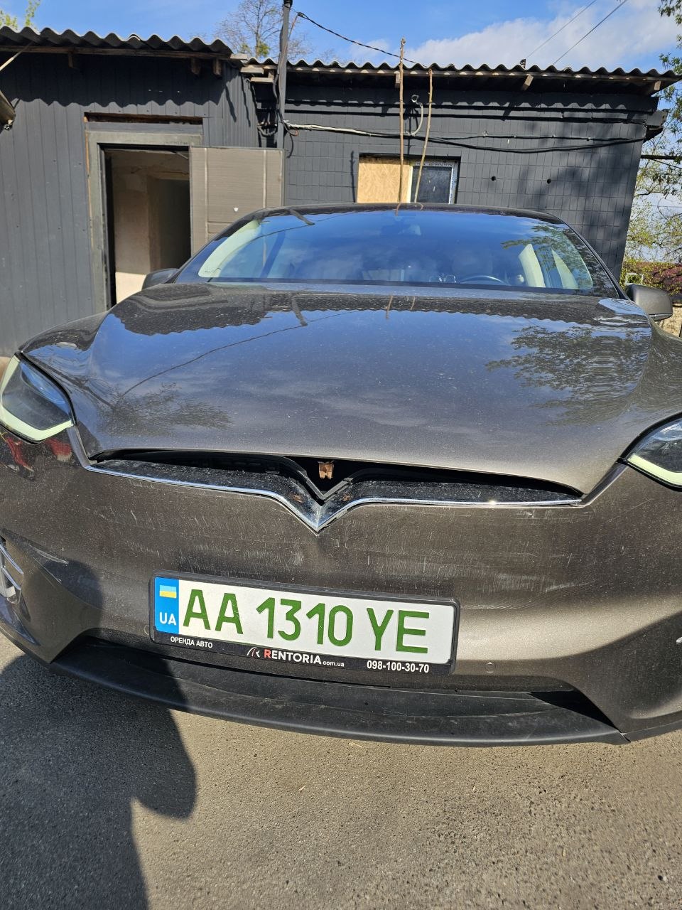 Купити решітка в зборі Tesla Model X 2016 р. 