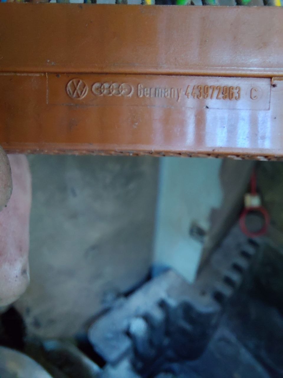 Купити роз'єм підсилювача BOSE Audi 