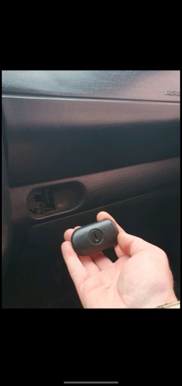 Купити ручка бардачка Volkswagen 