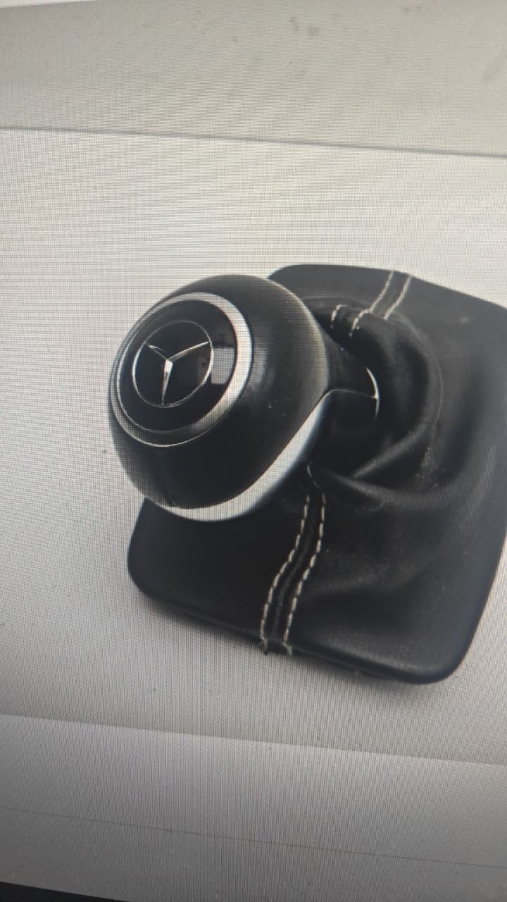 Купити ручка Mercedes-Benz 