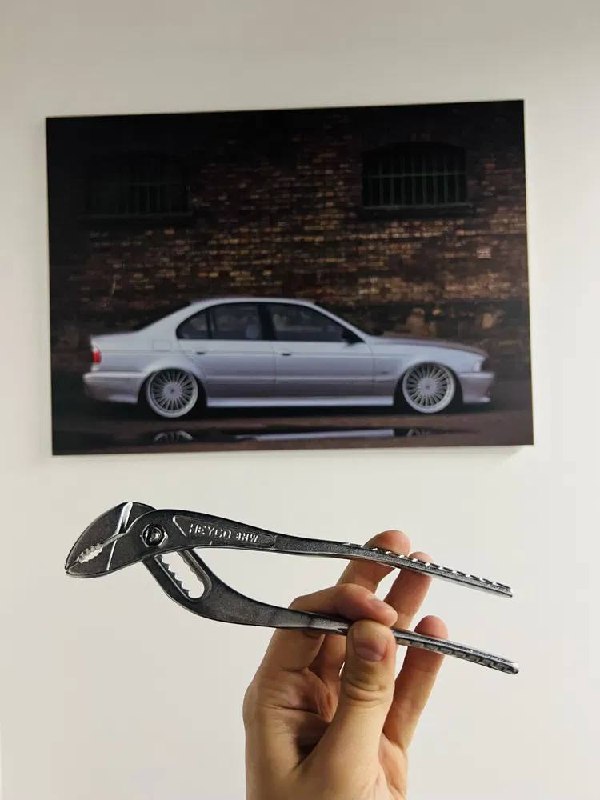 Купити щипці BMW 