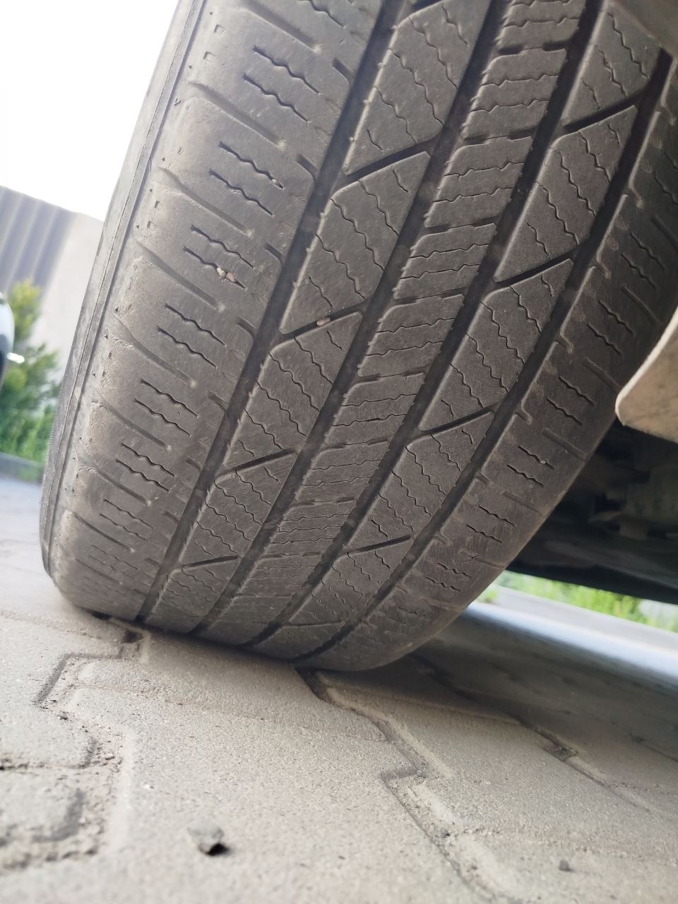 Купити шина bridgestone dueler 245 60r18 Ford Edge 
