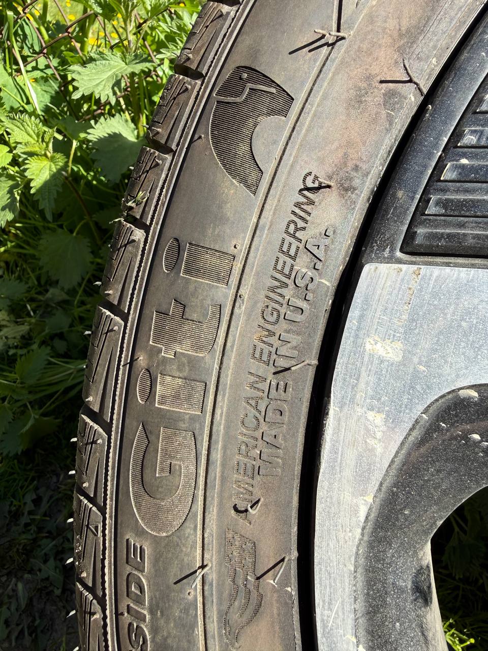 Купити шина Giti Weather Smart 255/45R20 Hyundai 