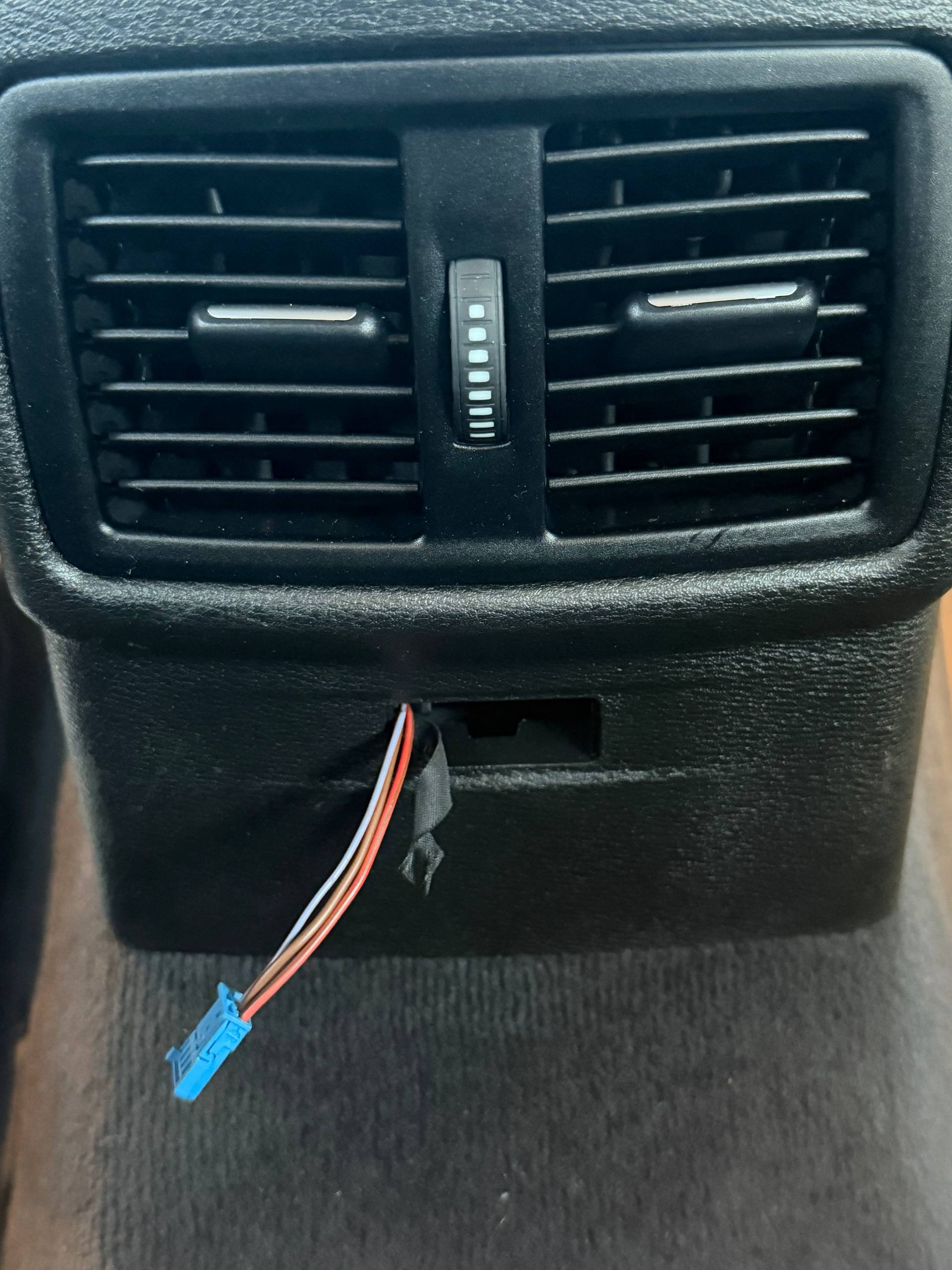 Купити usb/aux блок BMW X2 