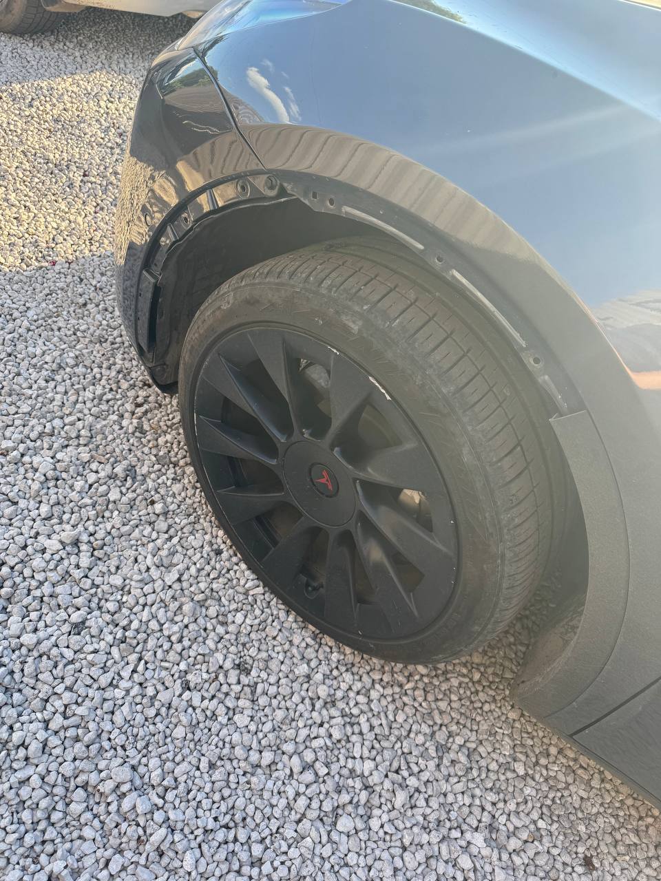 Купити водійська накладка Tesla 2020 р. 
