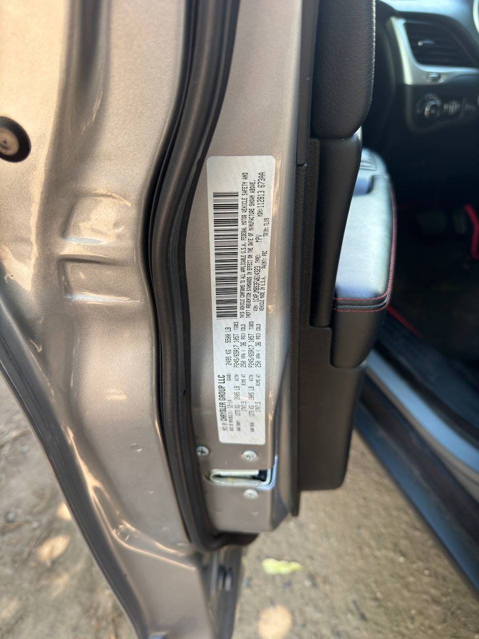 Купити задня ліва дверка Jeep Cherokee 