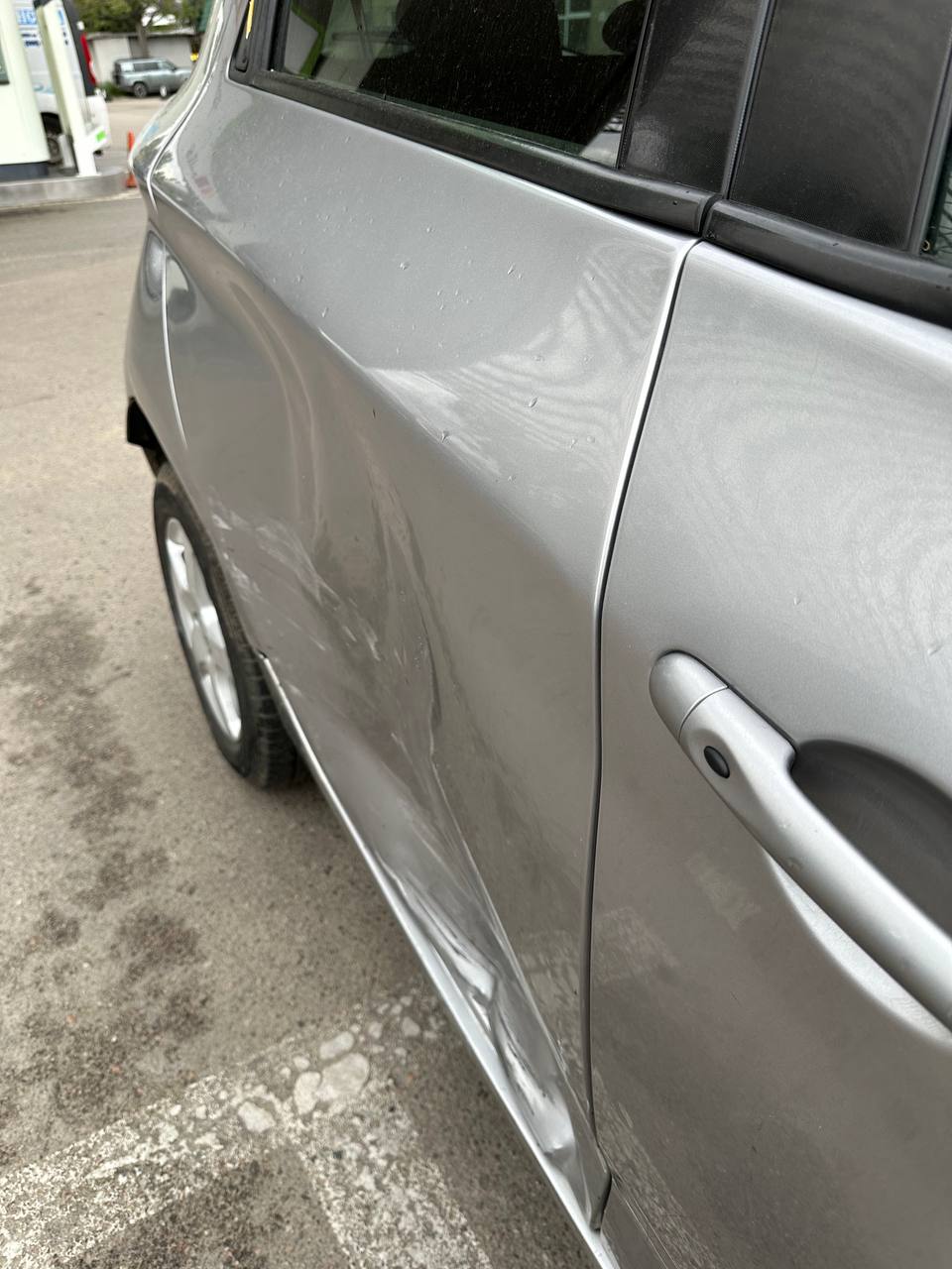 Купити задня правa дверцята Renault ZOE 