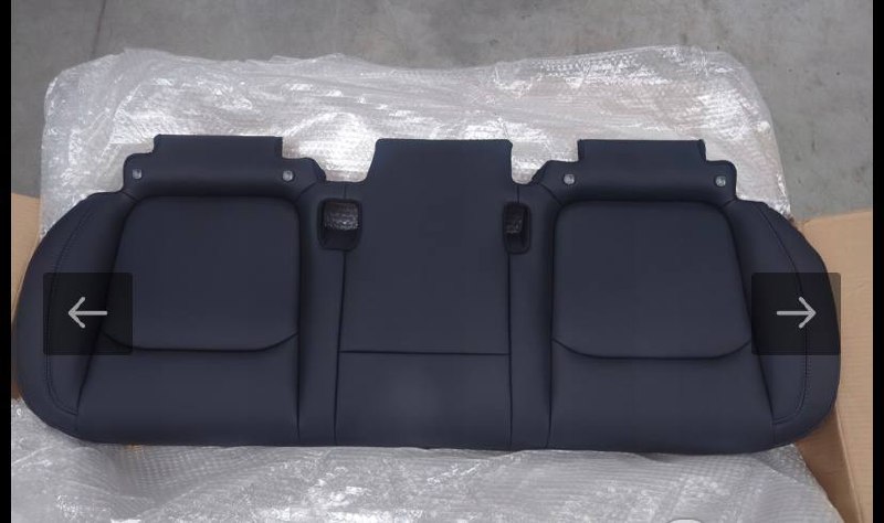 Купити задній диван Tesla Model Y 
