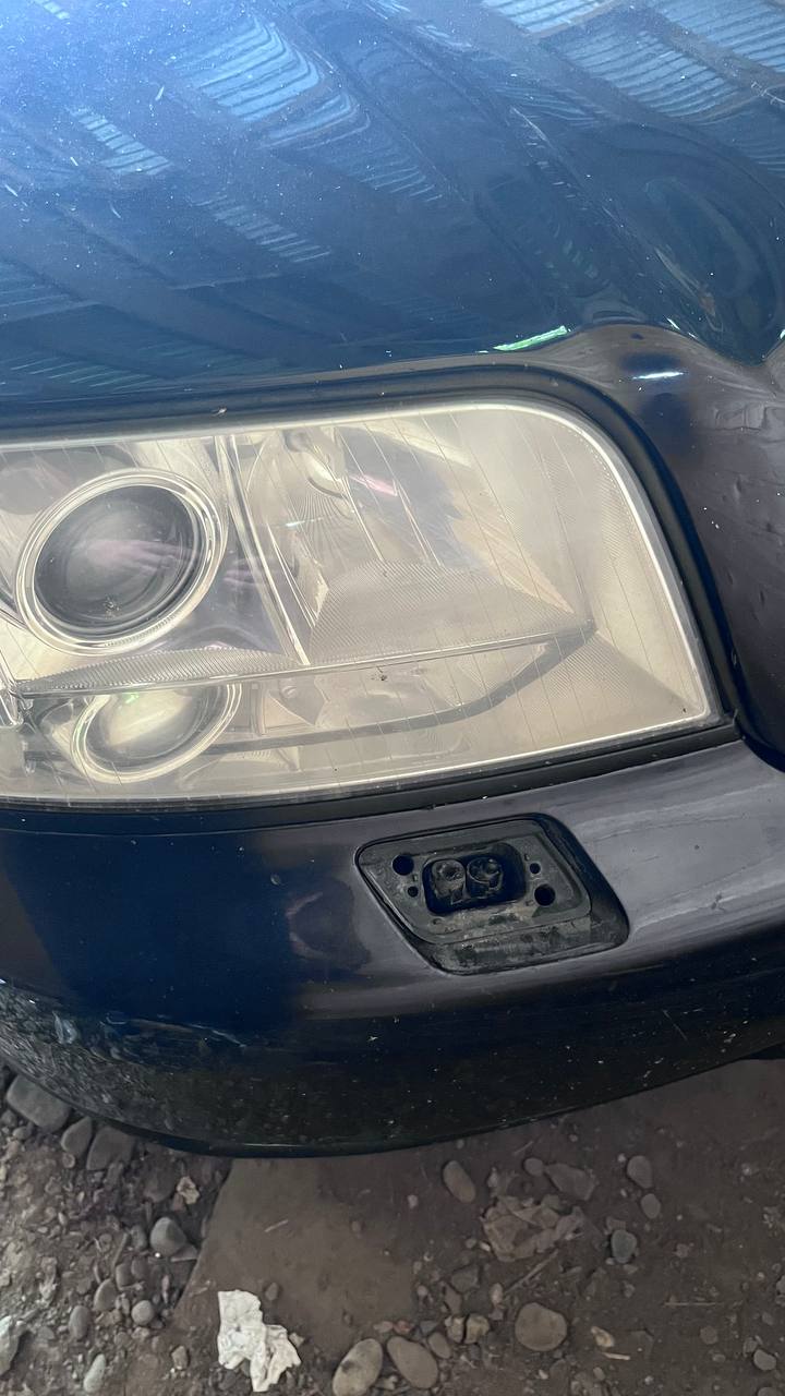 Купити заглушка Audi 