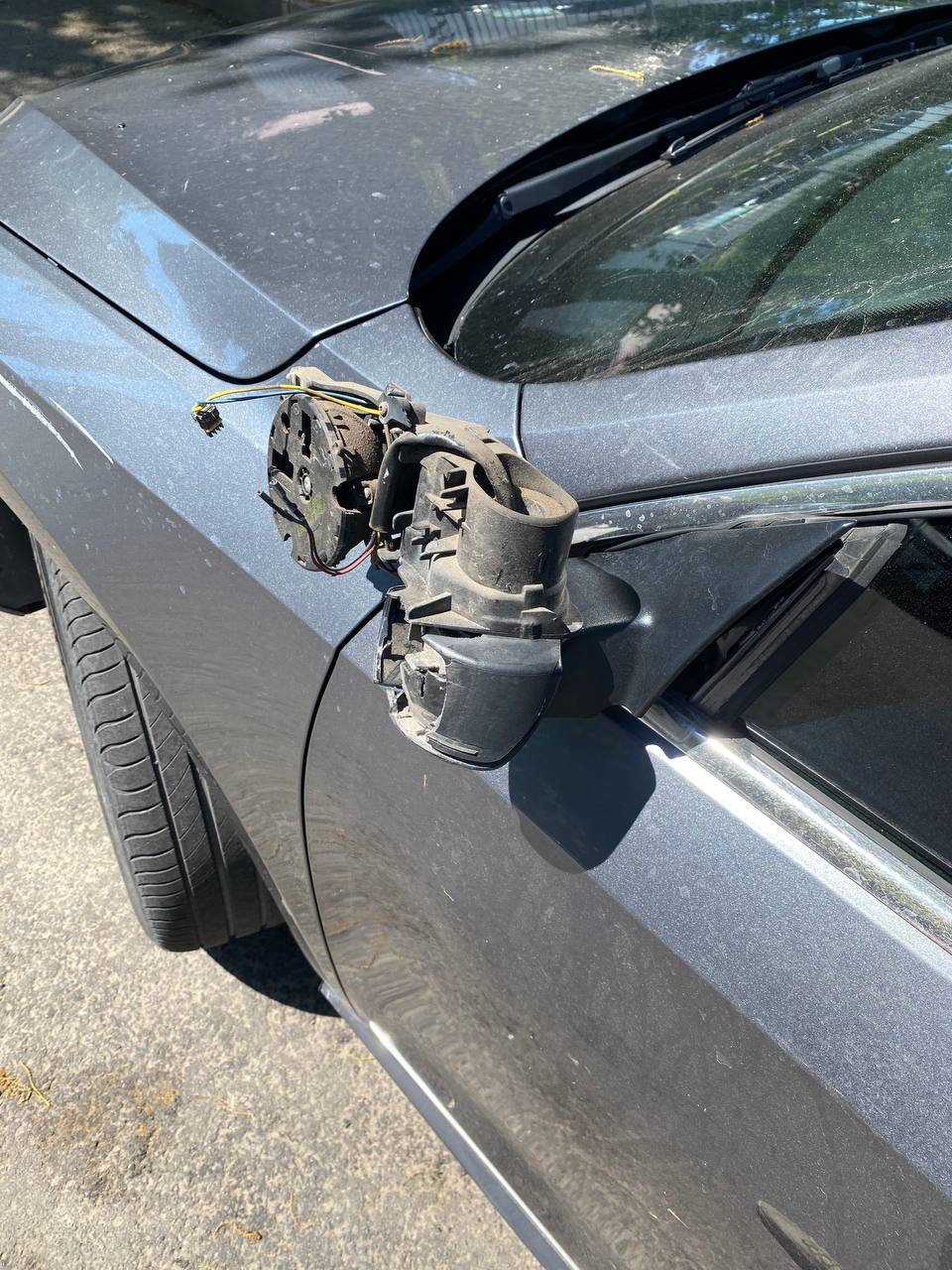 Купити зеркало Volkswagen Passat 