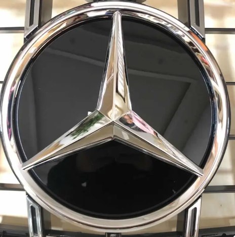 Купити значок Mercedes-Benz 2022 р. 